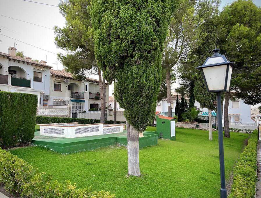 Lux Apartment Lago Jardin, 2, Torrevieja Alicante Bagian luar foto