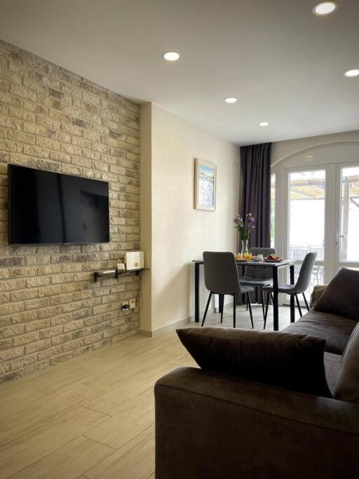 Lux Apartment Lago Jardin, 2, Torrevieja Alicante Bagian luar foto